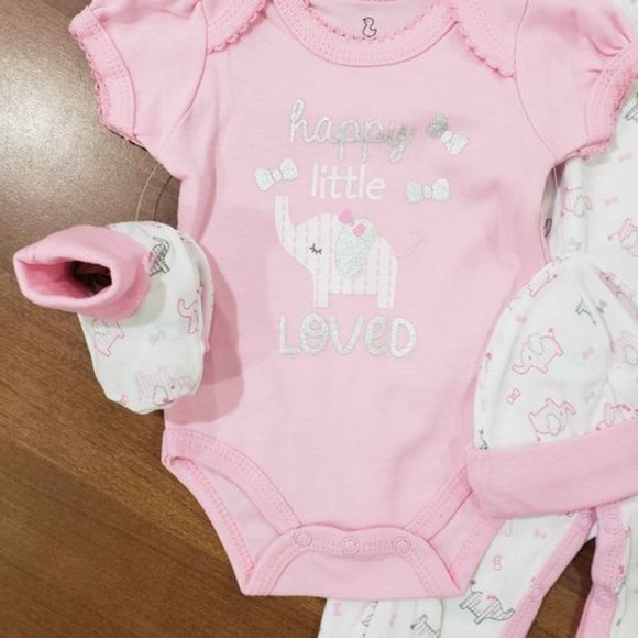 New Duck Duck Goose Girls 5-Piece Bring Home Baby Layette Pink & White Elephant - Picture 6 of 6